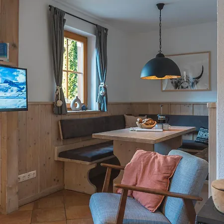 Dorfchalets - Dora Inkl Tauern Therme Eintritt & Sommerkarte كابرون