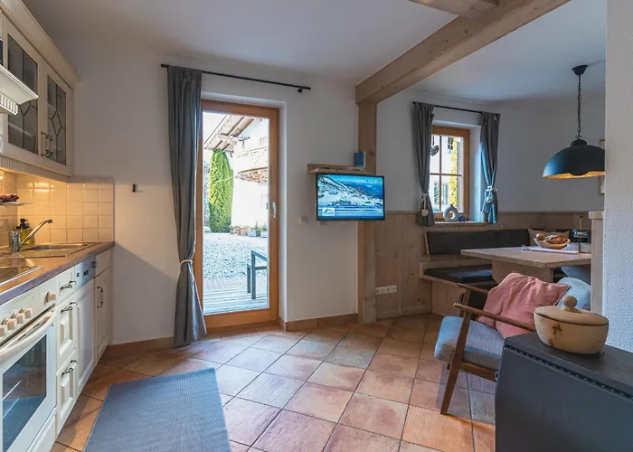 Dorfchalets - Dora Inkl Tauern Therme Eintritt & Sommerkarte Holiday home *